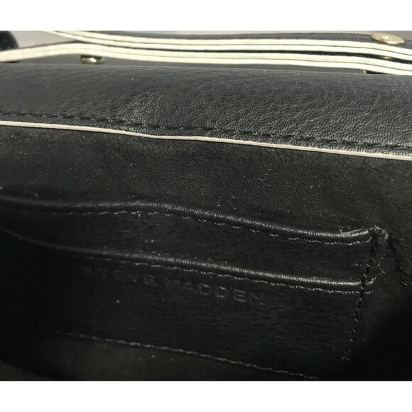 Steve Madden Black Crossbody Wallet With Chain Strap 8 1/2 X 6 1/2" - Picture 13 of 14